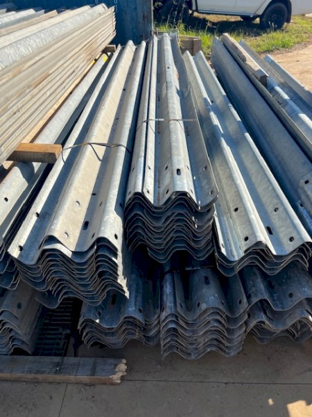 2ND Hand Straight Guardrail