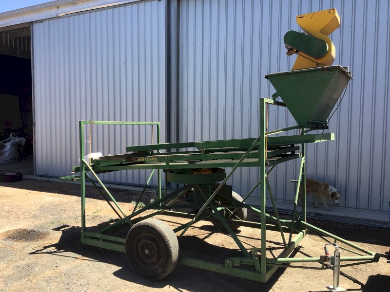 Grain cleaner 