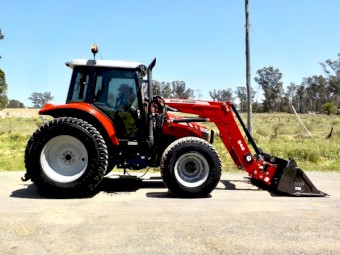 Late model 2016 Massey Ferguson 5430 DYNA 4 4x4 91hp Tractor