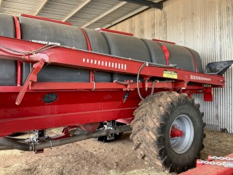 12m Horsch Sprinter and 3 bin cart