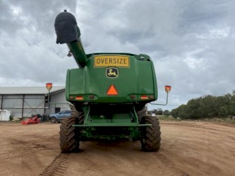 2011 John Deere 9870 Header
