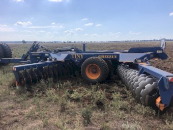 2023 TNH-56 Grizzly 56 Disc
