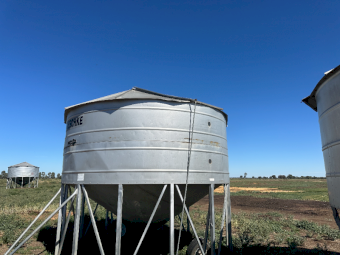 Jaeschke Field Bin
