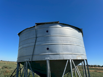 Jaeschke Field Bin