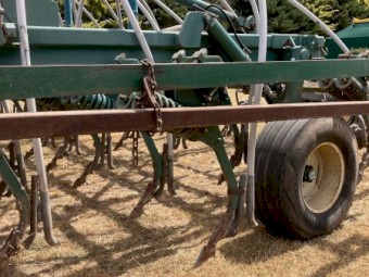 20' John Shearer Bar and 4,200L Simplicity Cart
