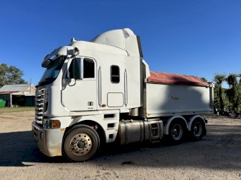 2013 Freightliner Argosy Tipper Truck dd15 Detroit motor 
