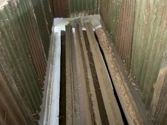 Grain feed out cart