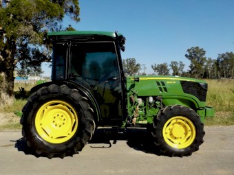 2019 John Deere 5100GF Orchard/Vineyard 4WD 100hp Tractor