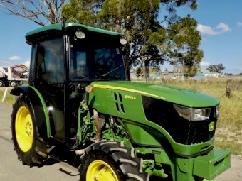 2019 JOHN DEERE 5100GF 4WD/4x4 AGRICULTURAL FARM TRACTOR