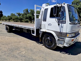 1993 Hino FE Tipping Tray Truck