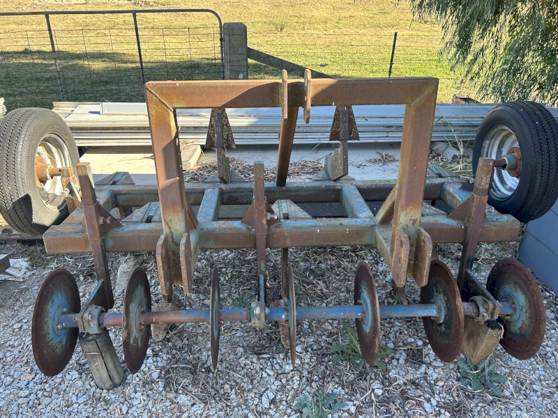 Deep ripper aerator 7 Tyne 2.0 metre Wallace/markwood universal low 