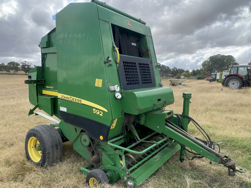 2008 John Deere 592 Round Hay Baler 
