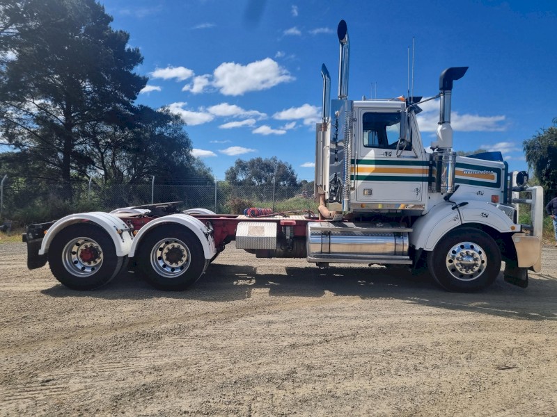 2012 Western Star 4800FX Constellation Series