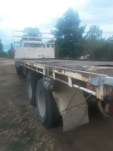 Truck tray