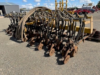 2010 SERAFIN ULTISOW ASBG 6M DOUBLE DISC SEEDER BAR USED