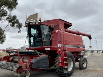 Case IH 2388 Header