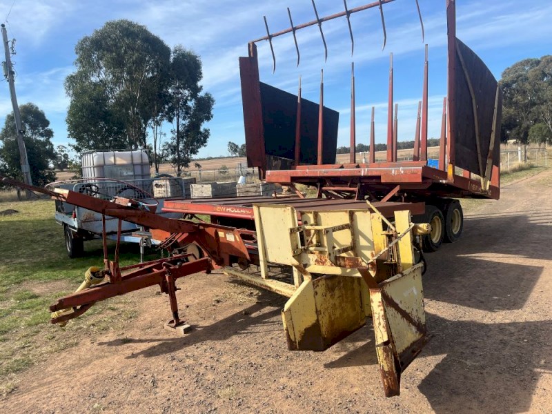 New Holland 1033 Stackliner