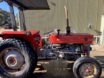 Massey Ferguson 148