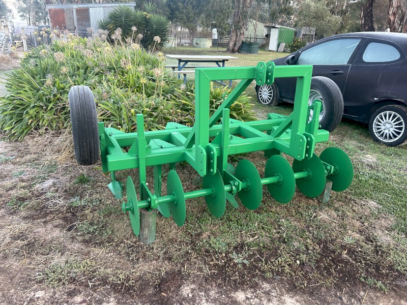 7 Tyne Deep Ripper 2.0m with Coulters and Depth Wheels
