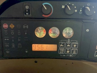 John Deere 9300