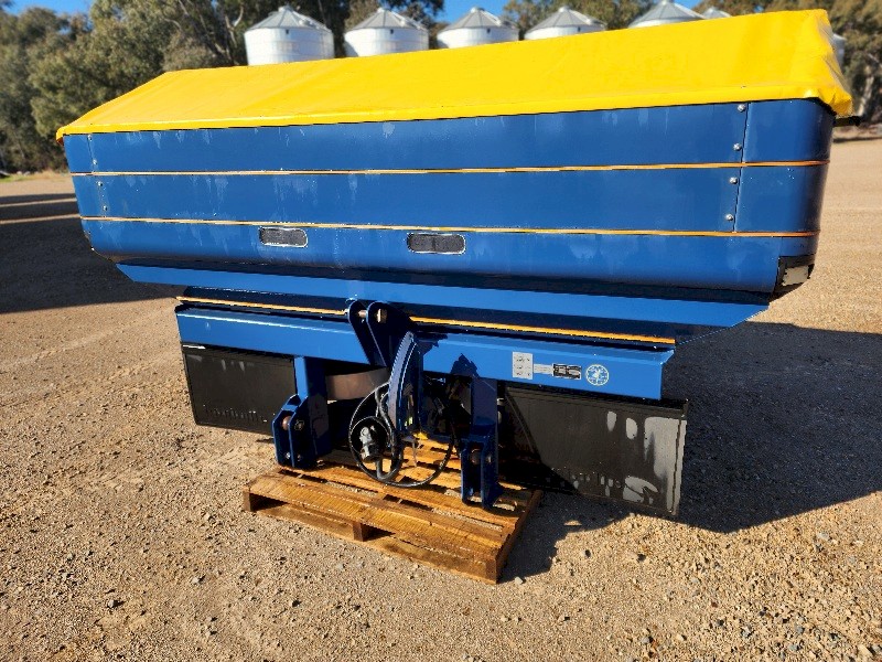 2012 Bogballe spreader with rate controller