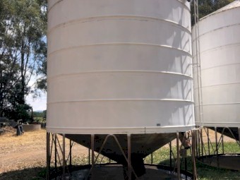 3 x Nelson Grain Silos, Model G51.1. 