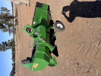 772 Kwik Kleen Grain Cleaner