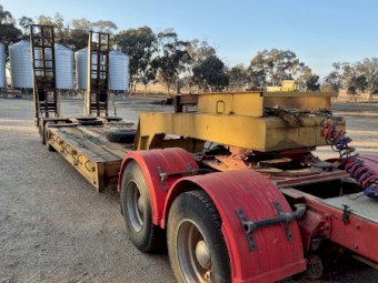 Haulmark Low Loader