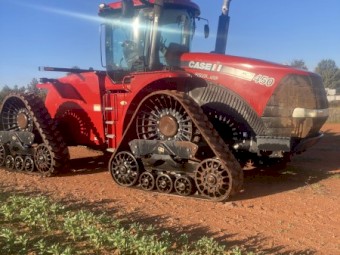 2015 Case IH 450 Rowtrac 