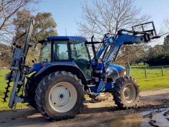 SERIES 89 200 CELL HYDRAULIC PERCUSSION POST DRIVER.