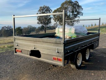 Flat top trailer 