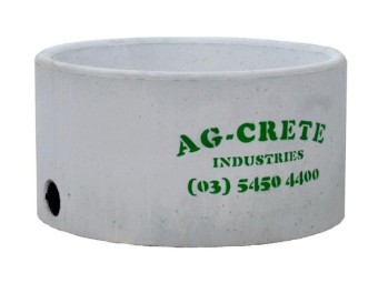 Round 3ft 9in Diameter Water Trough for Cattle, Horses. 430Lt capacity, can fit 2 on 1 pallet.