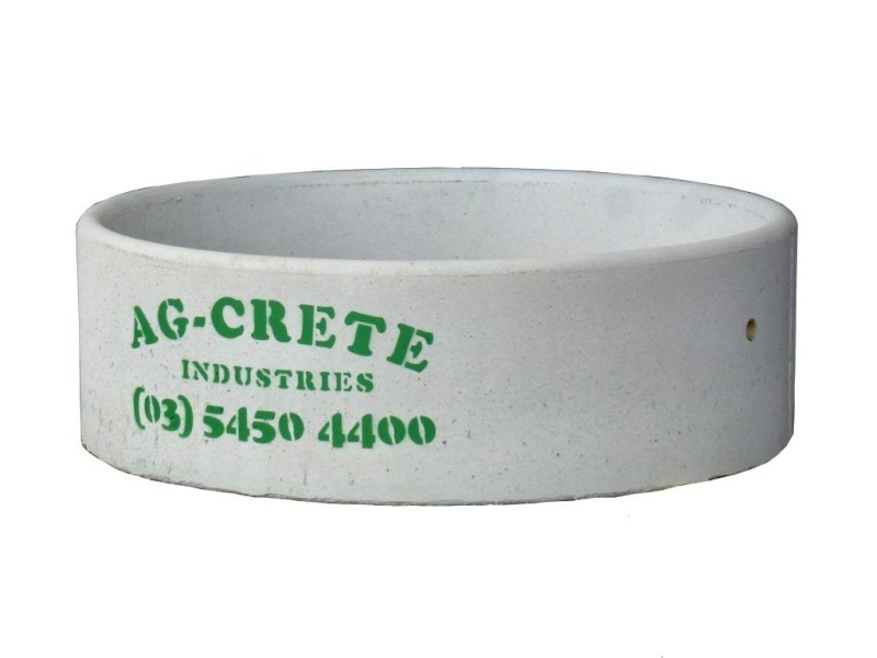 Round 4ft 4in Diameter Water Trough for Sheep, Goats. 415Lt capacity, can be palletised if needed.