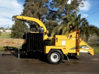 02/2017 VERMEER BC1500 SMART FEED COMMERCIAL 15" WOOD CHIPPER