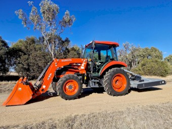 2023 Kubota M6040  Tractor