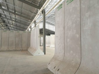 Ag-Crete Portable Concrete Divider Retaining Wall 4m High 