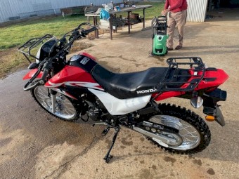 2022-HONDA-XR190CT
