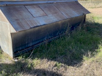 Large Sheep Feeder