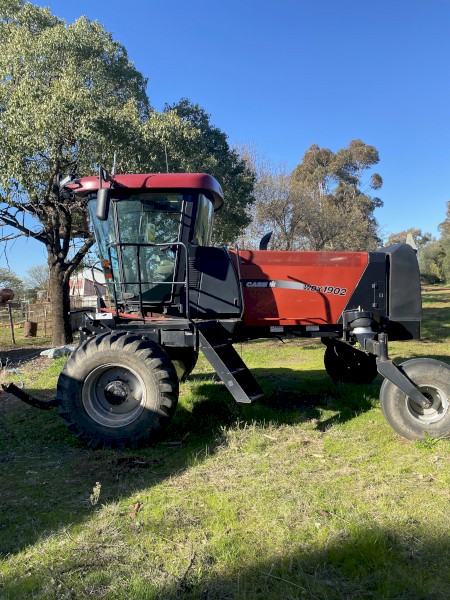 2007 Case IH WDX 1902 with 2013 Case IH DH 30ft front
