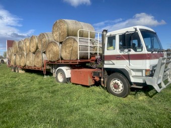 Prime Mover and Drop Deck Trailer For Sale