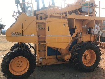 Gregoire G120SW 2004 grape harvester