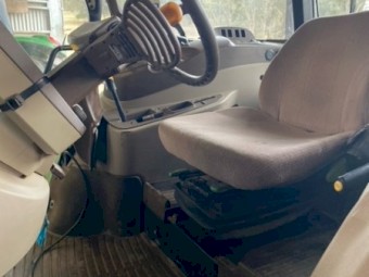 2007 John Deere 5820