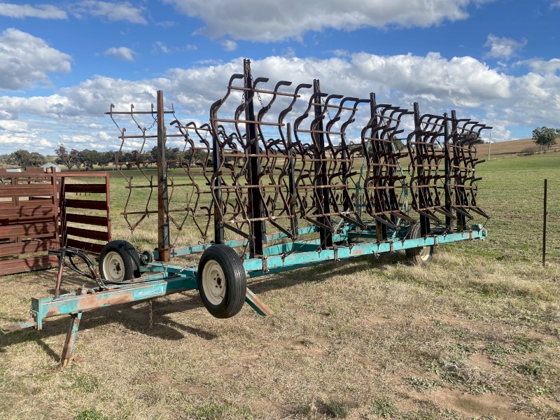 40Foot Hydraulic Harrows