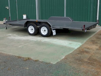 Car carrier 16 x 16' 6" ,2800 Kgs rated.