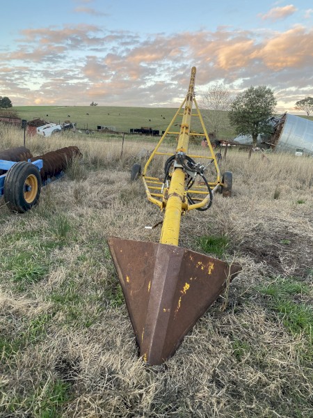 40 foot x7 inch hydraulic drive grain auger 