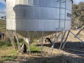 Nelson 38 Msq Field Bin