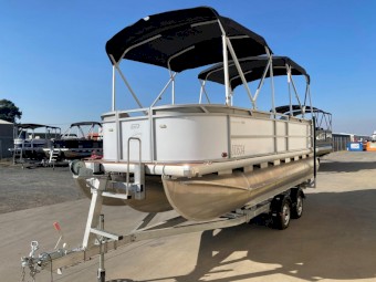 2020 GR Pontoon Boat  1900 Platinum Series Mercury 115Pro XS Outboard