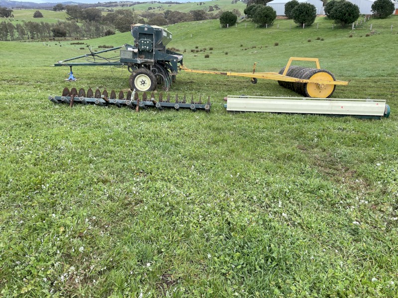 Connor Shea 8000 Series Seeder And Roller