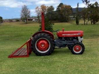 1966 Massey Ferguson 135 Petrol Tractor