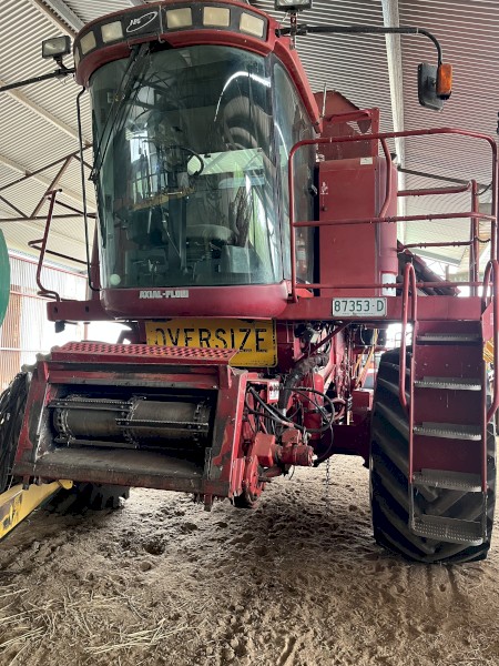 Case IH 2388 Rice Special with Macdon 1040 36ft Front